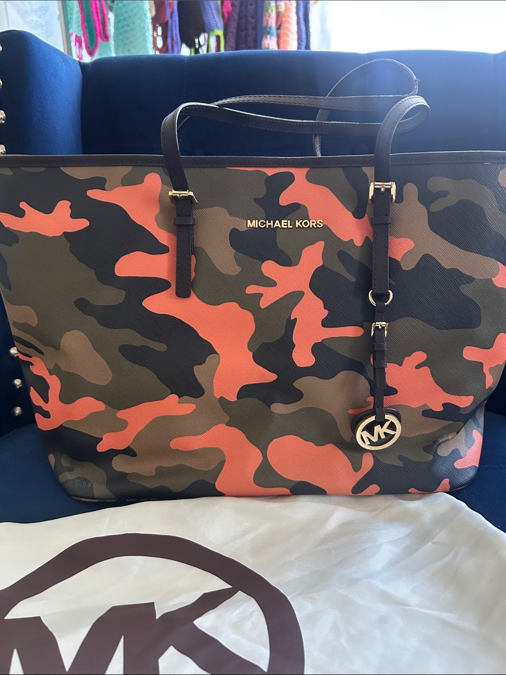 Authentic Michael Kors Jet set Travel Camo Tote Bag in Orange and Olive - Picture 1 of 7